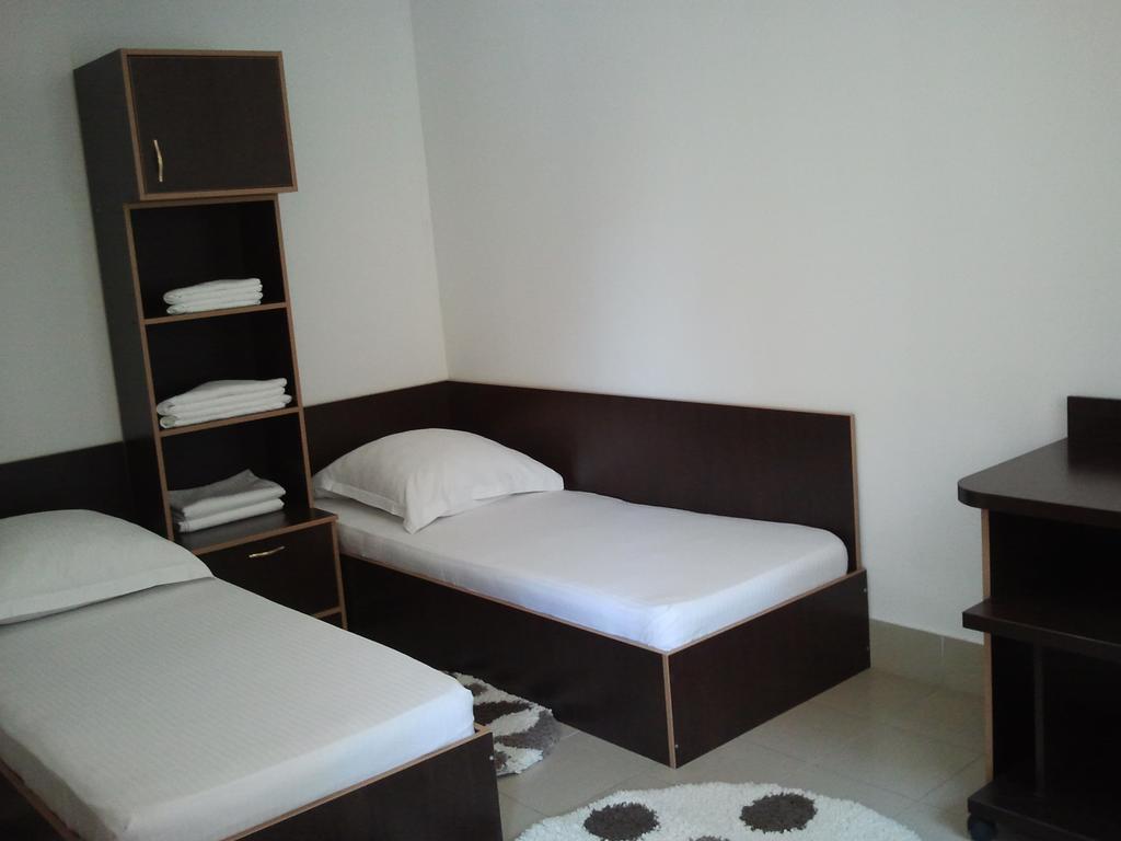 JR Motel Otopeni Zimmer foto